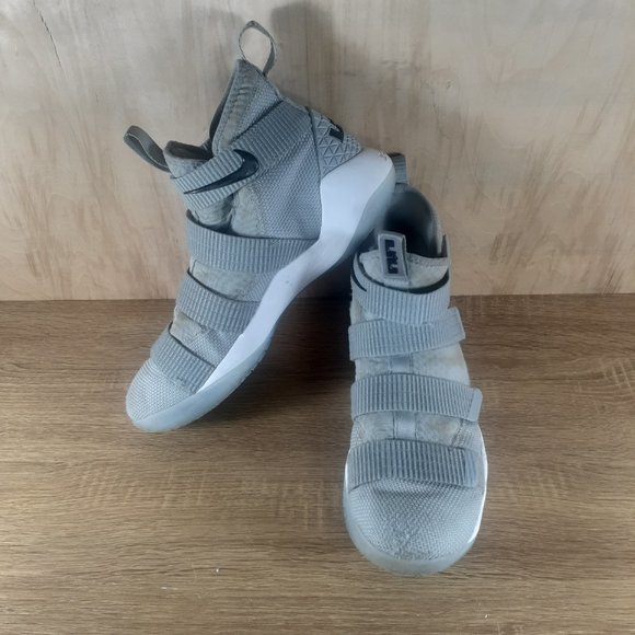 Nike Other - NIKE LEBRON JAMES ZOOM 943-155-002 SIZE 10.5 HIGH TOP SNEAKERS GREY